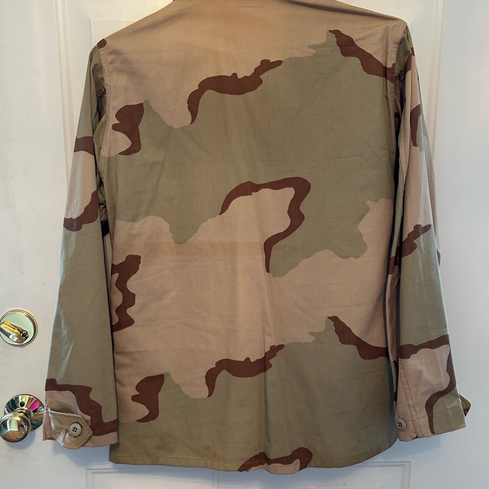 Desert Camouflage 3 color Combat Coat BDU Top size Small Short - Picture 3 of 5